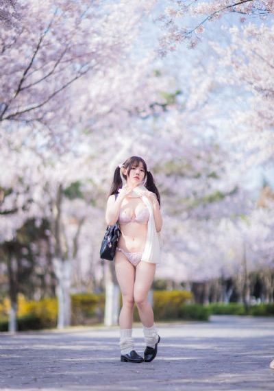 依兰爱情故事_BD英语在线观看视频