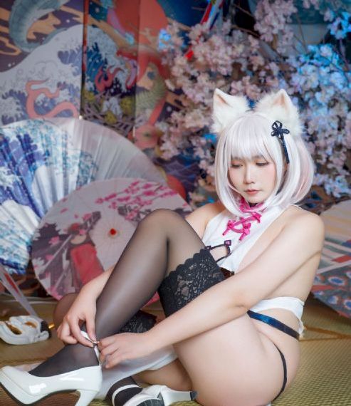 特殊的美沙拉龙_BD英语在线播放观看