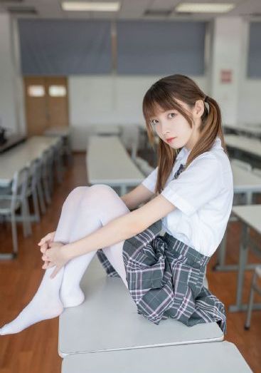 女朋友妈妈是上司_国语版中文版